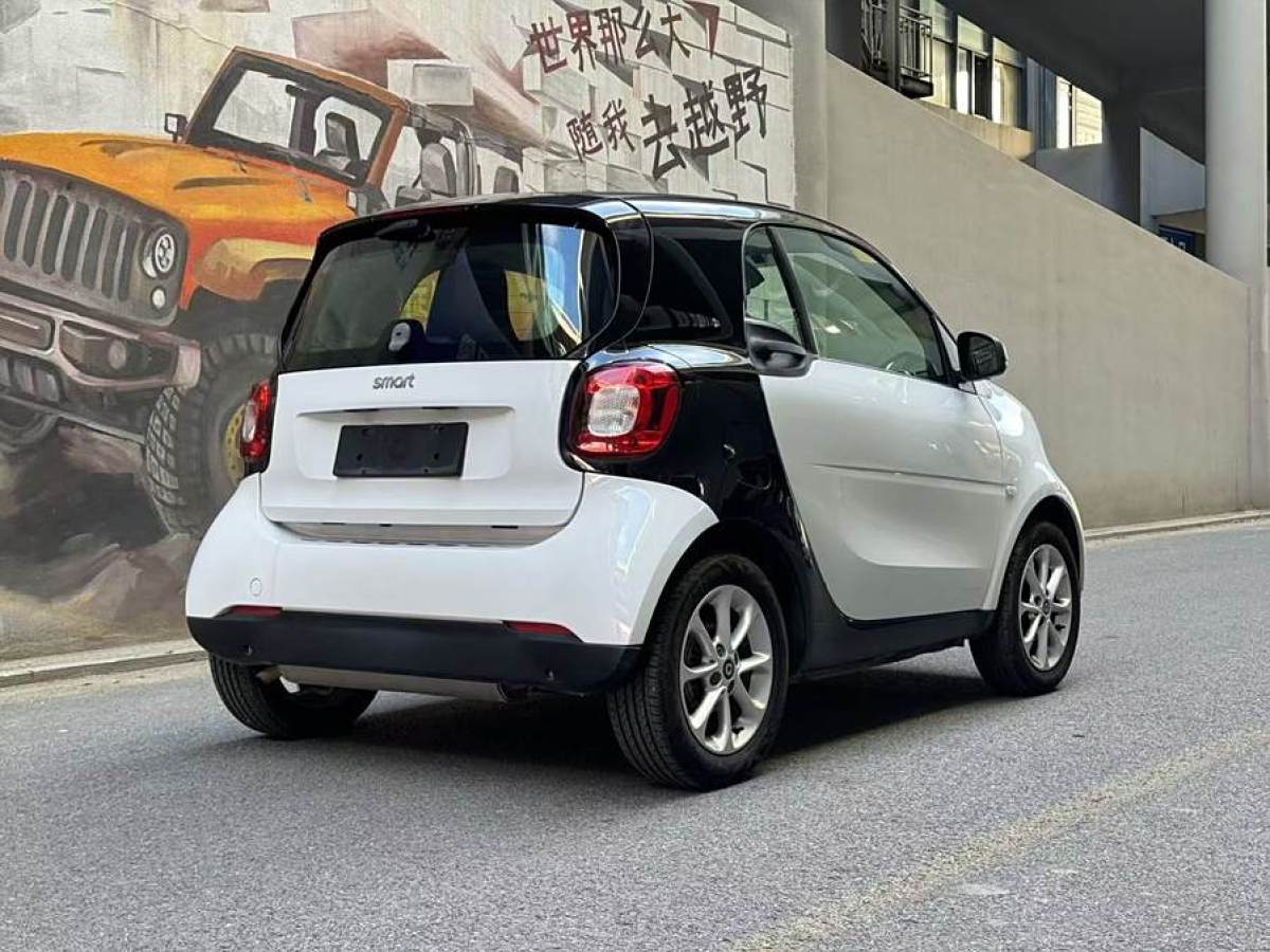 smart fortwo  2015款 1.0L 52千瓦硬頂靈動版圖片