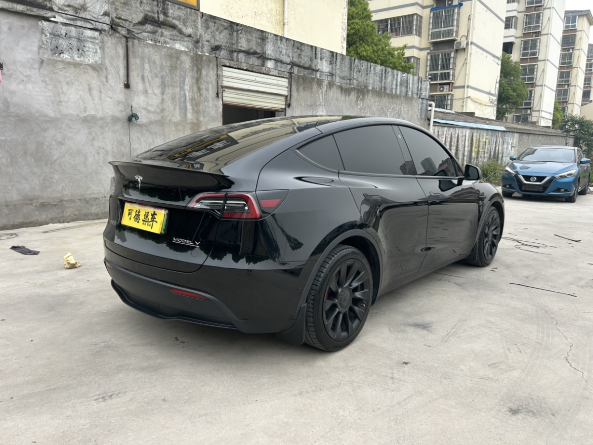 特斯拉 Model Y  2021款 標準續(xù)航后驅(qū)版圖片