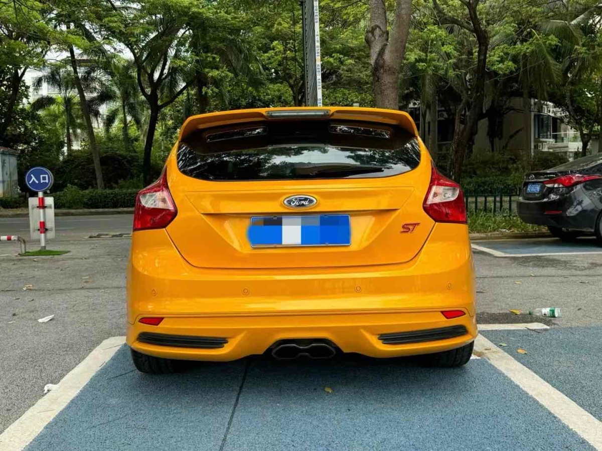 福特 ?？怂? 2013款 2.0T ST 橙色版圖片