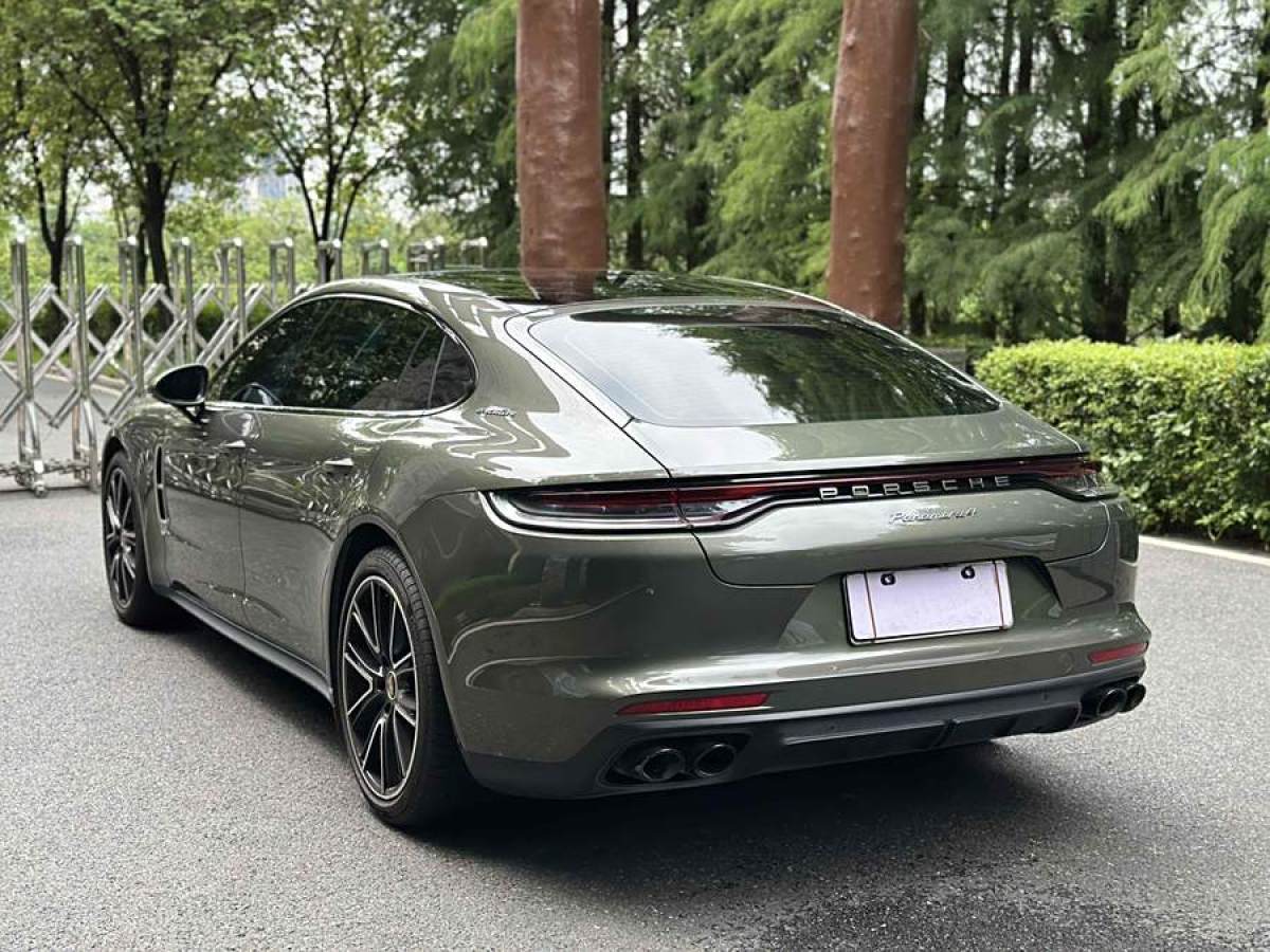 2022年2月保時(shí)捷 Panamera  2022款 Panamera 4 行政加長(zhǎng)版 2.9T