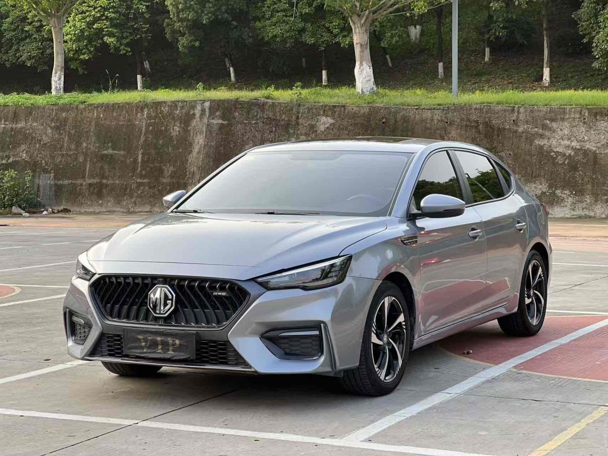 名爵 名爵6  2021款 1.5T 自動領(lǐng)潮版圖片