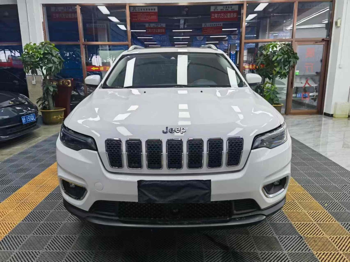 Jeep 自由光  2019款 2.0T 四驅(qū)探享版 國(guó)VI圖片