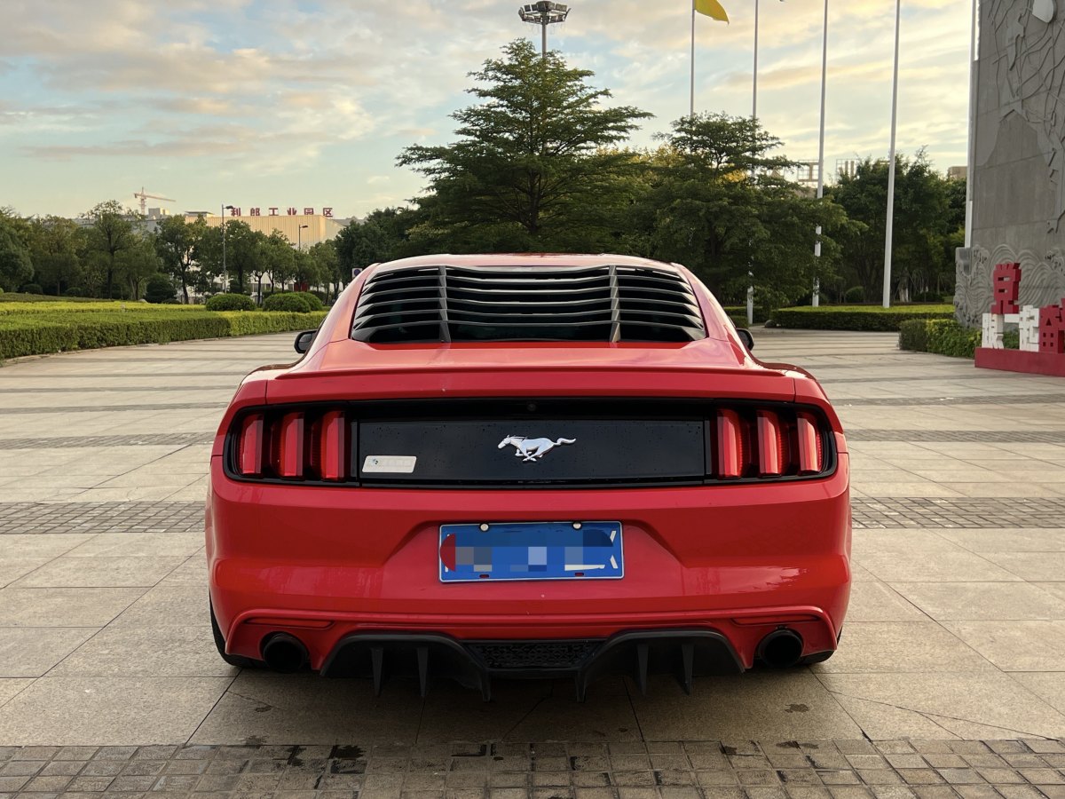 2016年8月福特 Mustang  2015款 2.3T 性能版