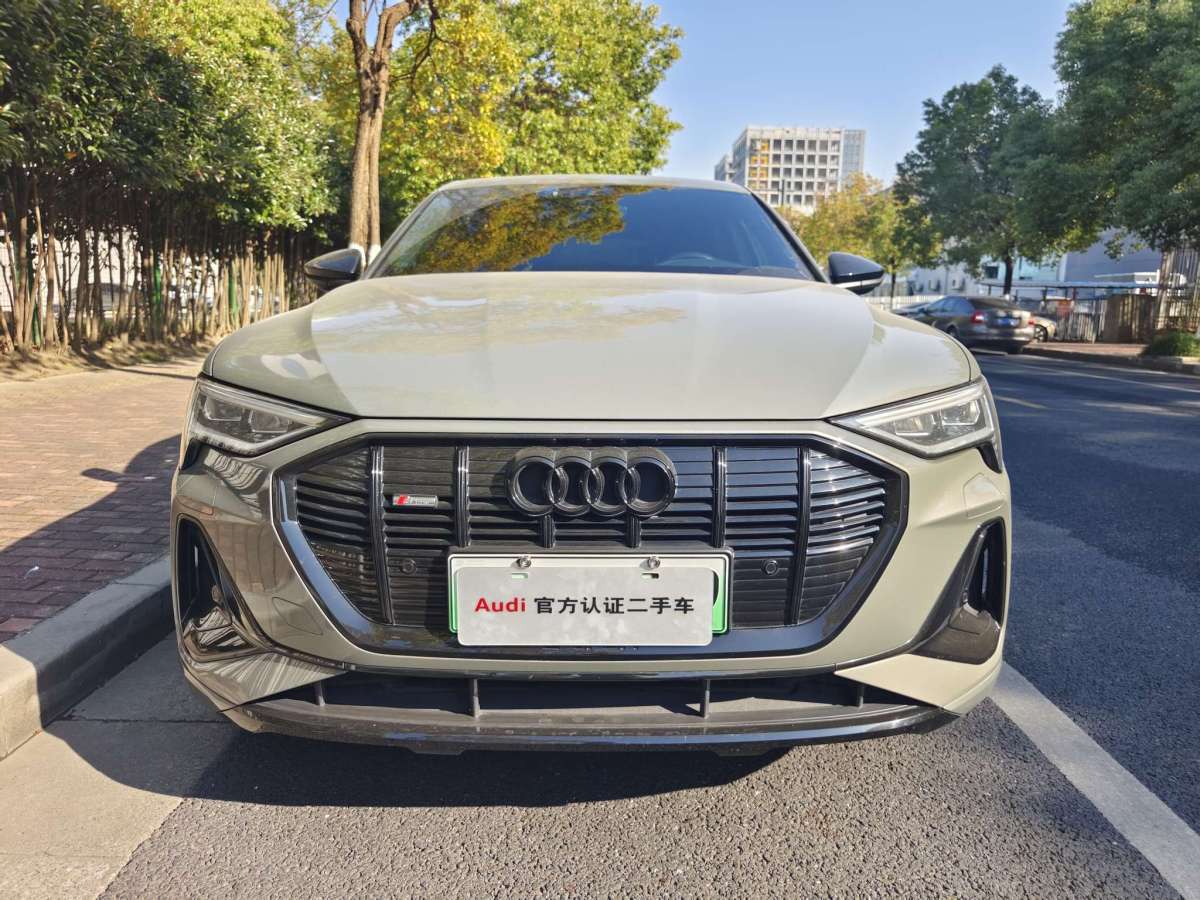 奧迪 奧迪e-tron  2022款 Sportback 55 quattro 限量版圖片