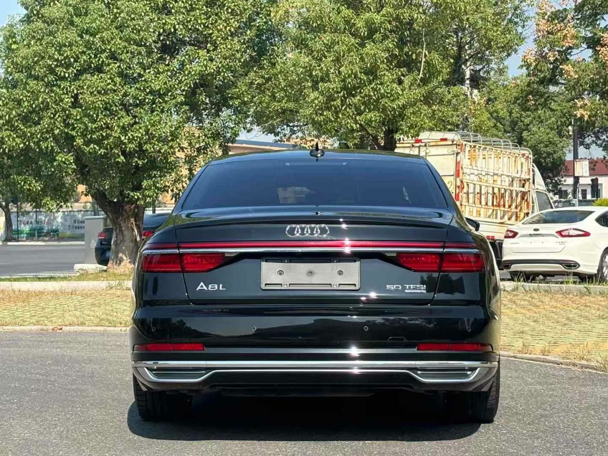 奧迪 奧迪S8  2020款 S8L 4.0TFSI quattro圖片