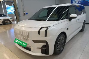 極氪009 極氪 改款 WE版