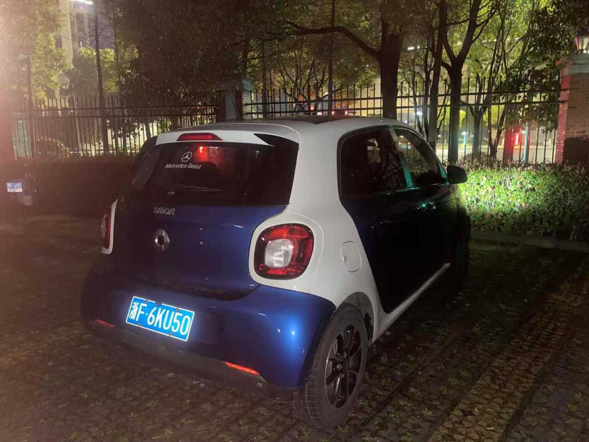 smart forfour 圖片