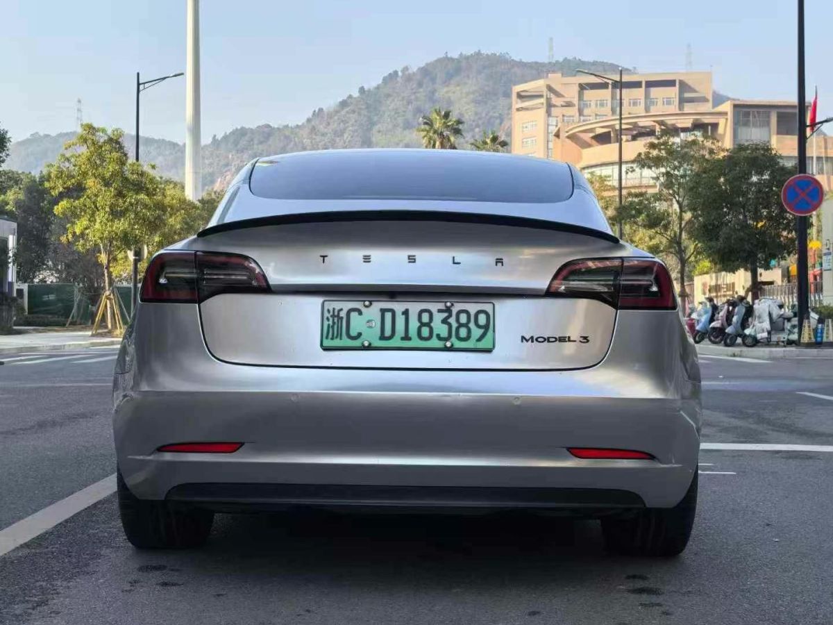 特斯拉 Model S  2021款 Plaid Plus 版圖片