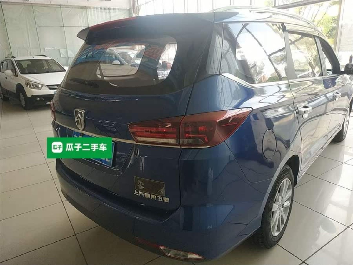 寶駿 360  2019款 改款 1.5L 手動(dòng)精英型 國(guó)VI圖片