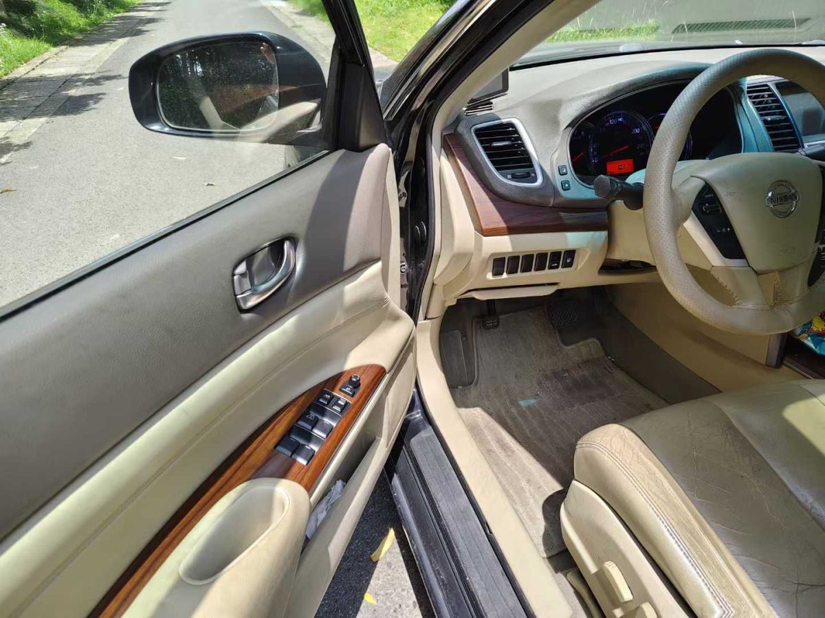 日產(chǎn) 天籟  2009款 公爵 2.5L XV VIP尊享版圖片