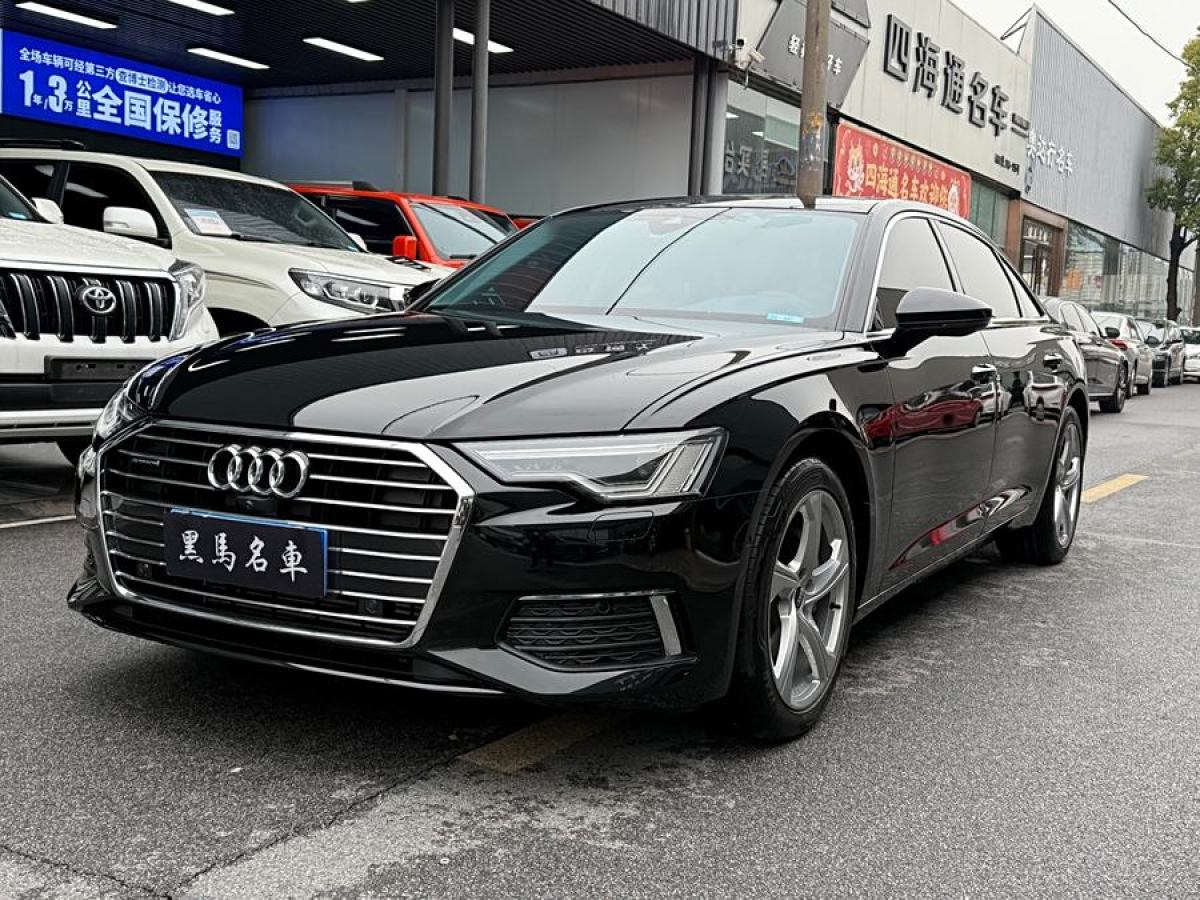 奧迪 奧迪A6L  2022款 45 TFSI quattro 臻選致雅型圖片