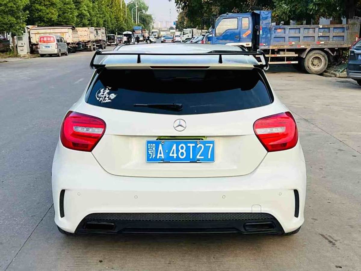 奔馳 奔馳A級AMG  2014款 AMG A 45 4MATIC圖片