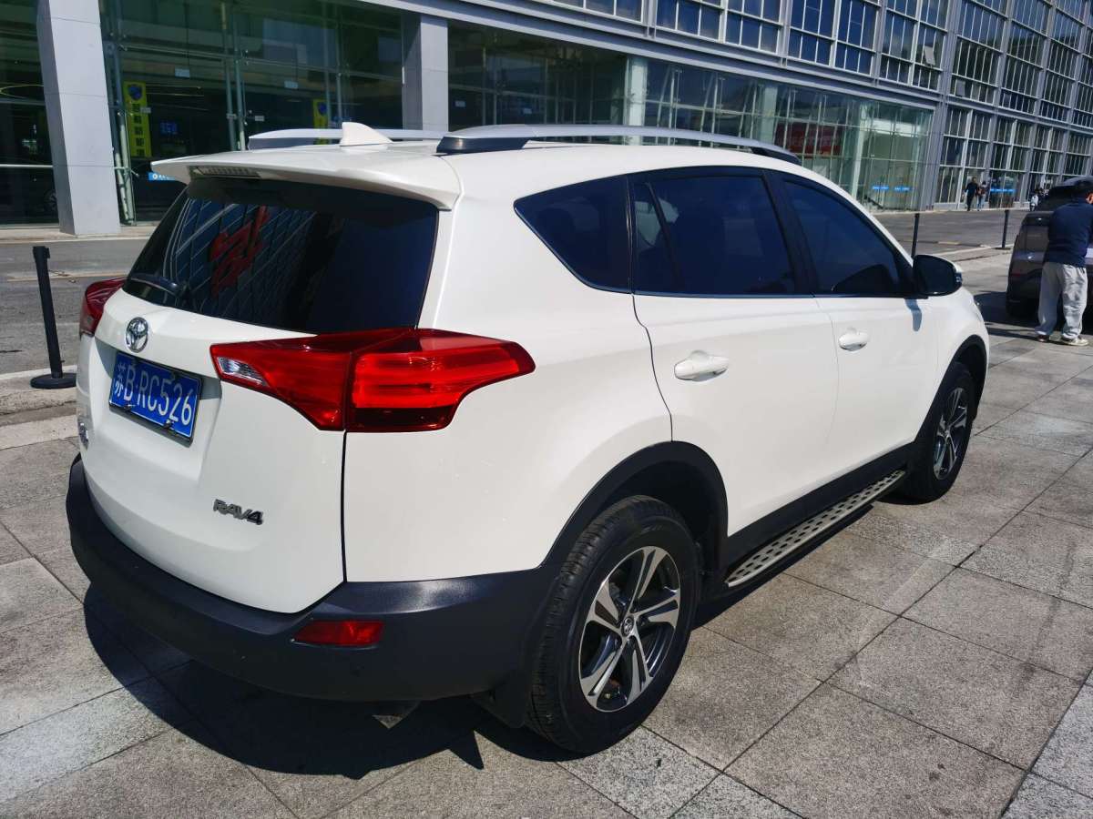 豐田 RAV4  2015款 2.0L CVT風(fēng)尚版圖片