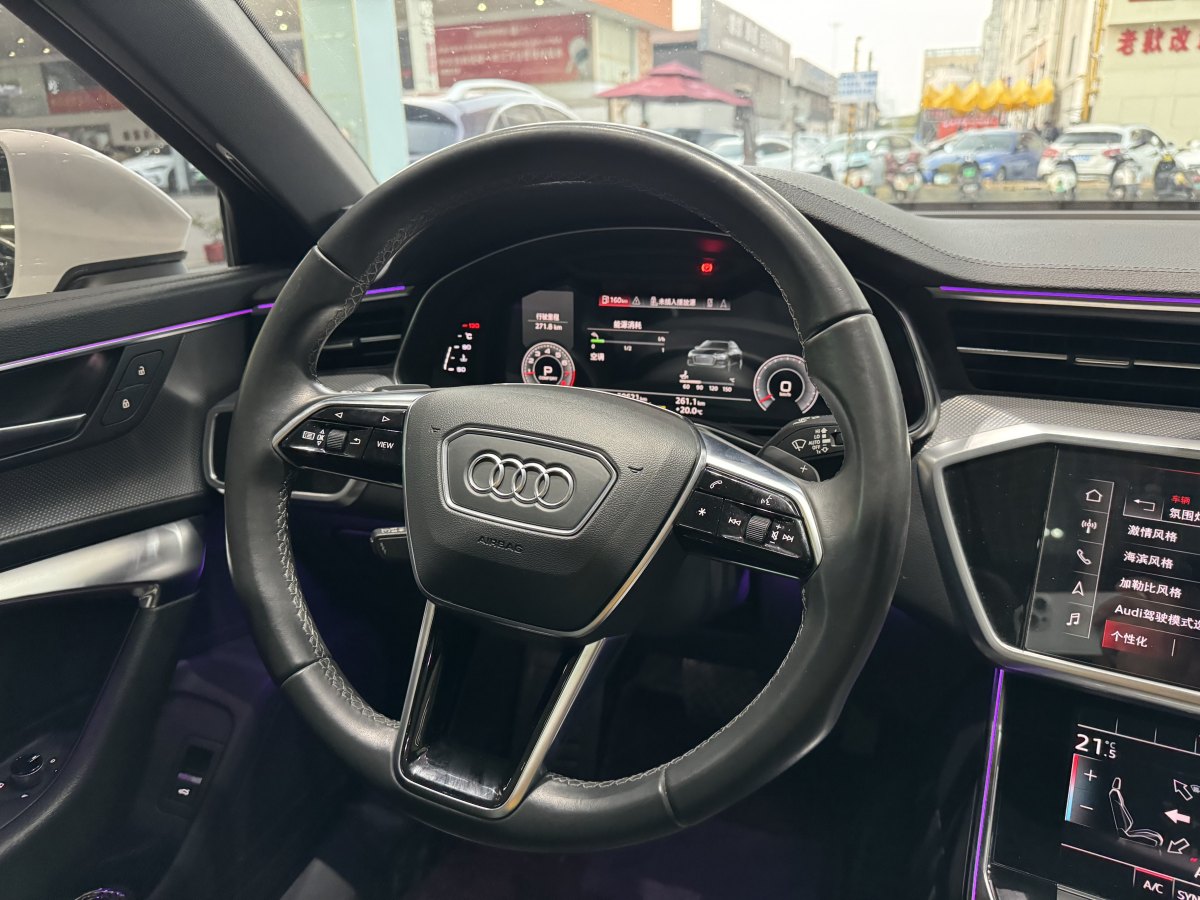 奧迪 奧迪A6L  2022款 40 TFSI 豪華動(dòng)感型圖片