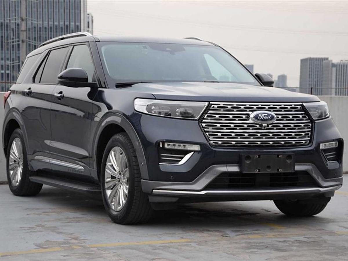 福特 探險(xiǎn)者  2023款 EcoBoost 285 四驅(qū)鈦金版 7座圖片