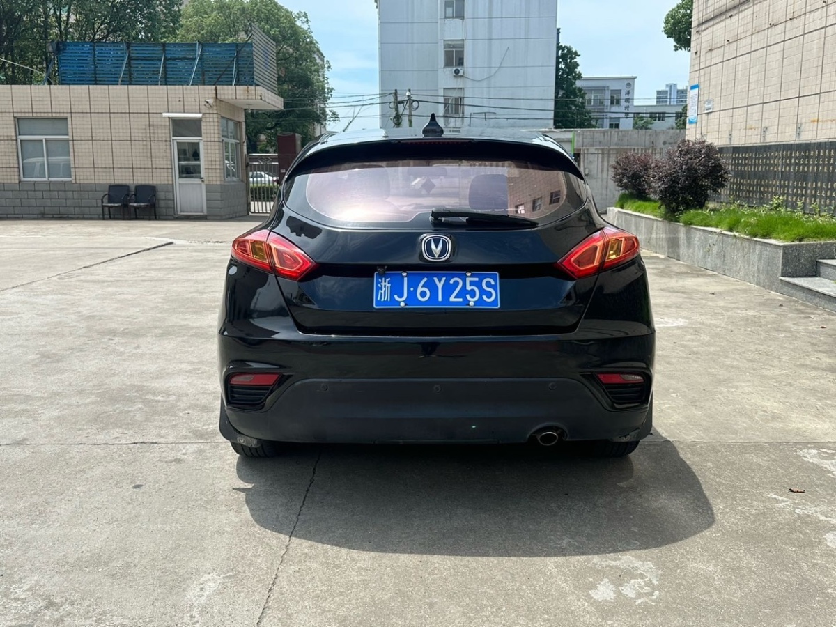 長(zhǎng)安 逸動(dòng)XT  2013款 1.6L 自動(dòng)俊酷型 國(guó)V圖片