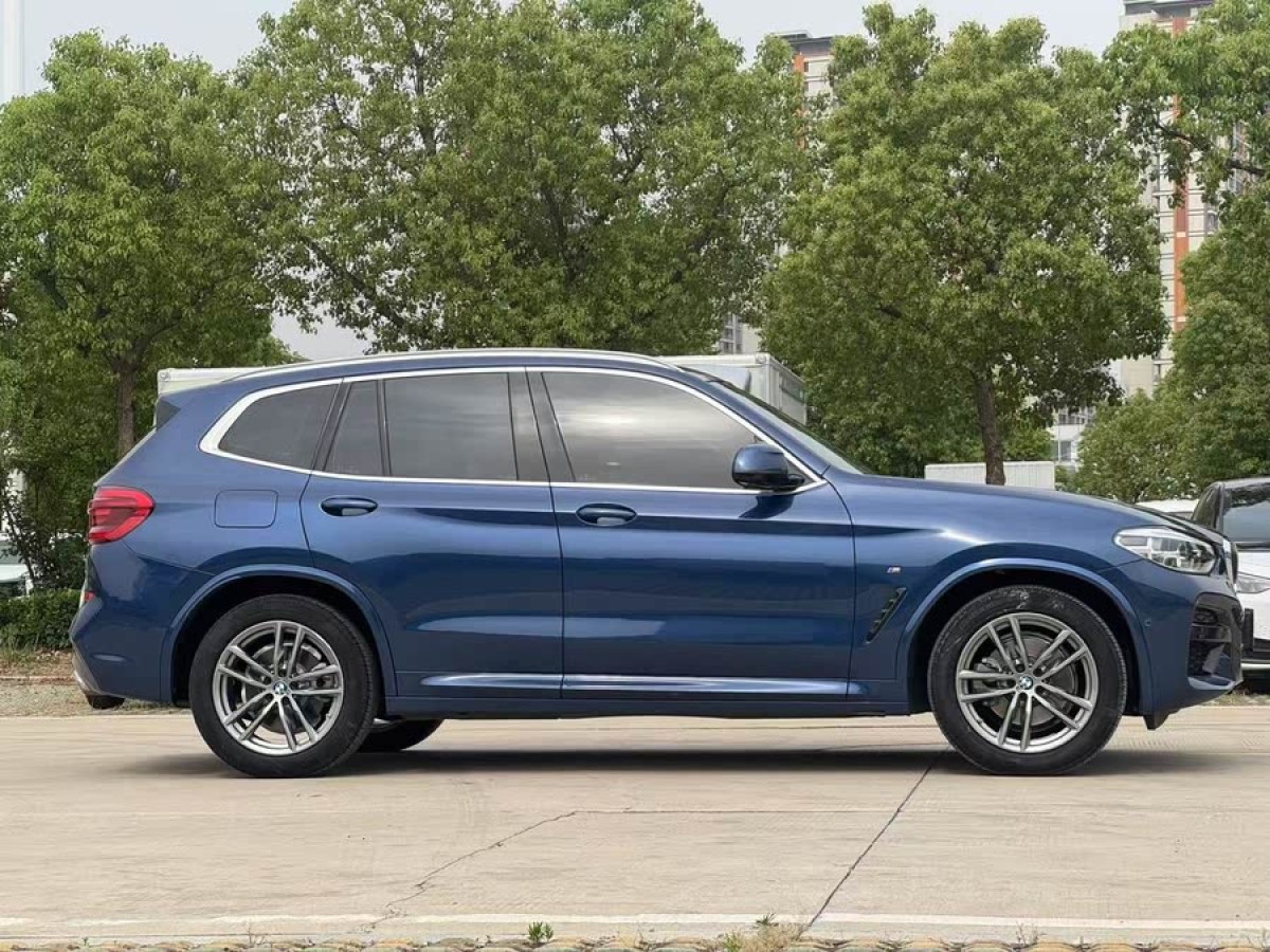 寶馬 寶馬X3  2021款 改款 xDrive28i 豪華套裝圖片