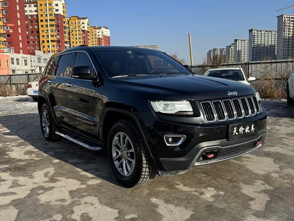 Jeep 大切諾基  2015款 3.6L 精英導(dǎo)航版圖片