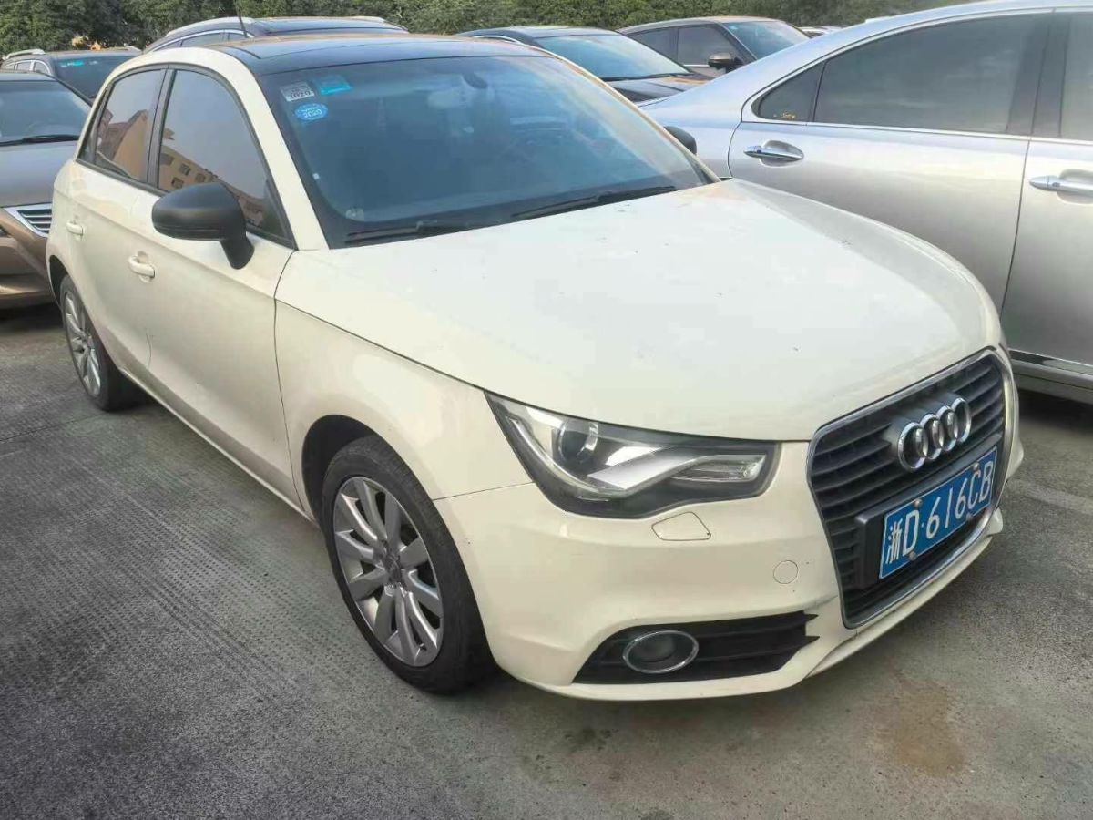 奧迪 奧迪A1  2014款 A1 1.4TFSI 30TFSI 技術(shù)型圖片