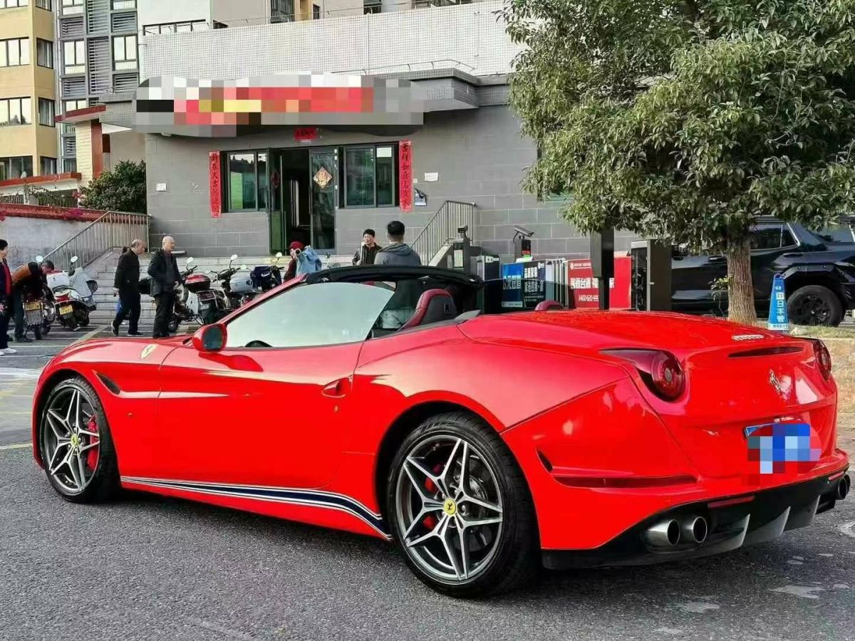 法拉利 GTC4Lusso  2016款 6.3L V12圖片