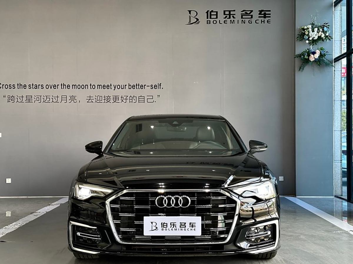 奥迪 奥迪A6L  2023款 改款 45 TFSI 臻选动感型图片