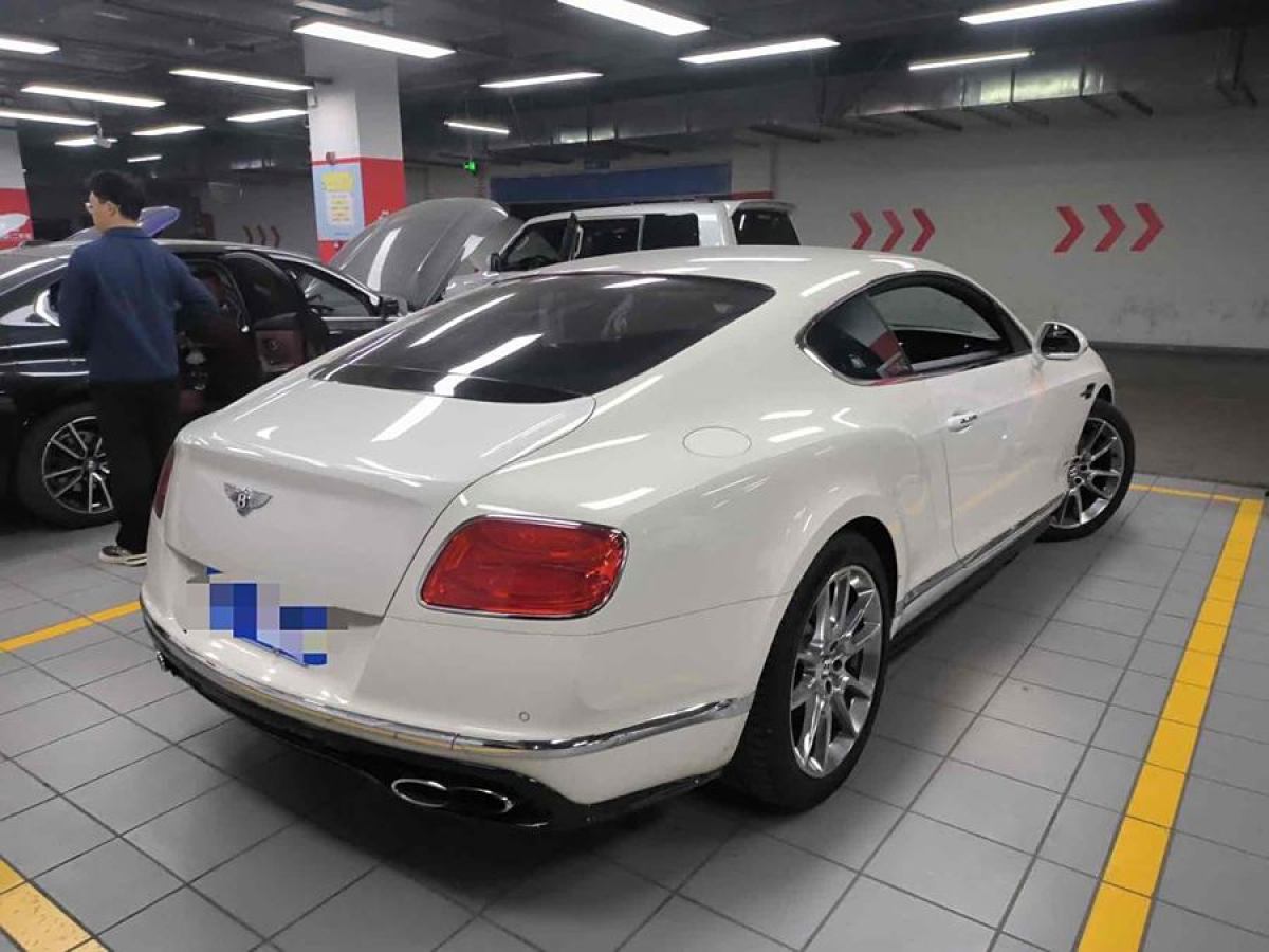 賓利 歐陸  2014款 4.0T GT V8 S 標(biāo)準(zhǔn)版圖片