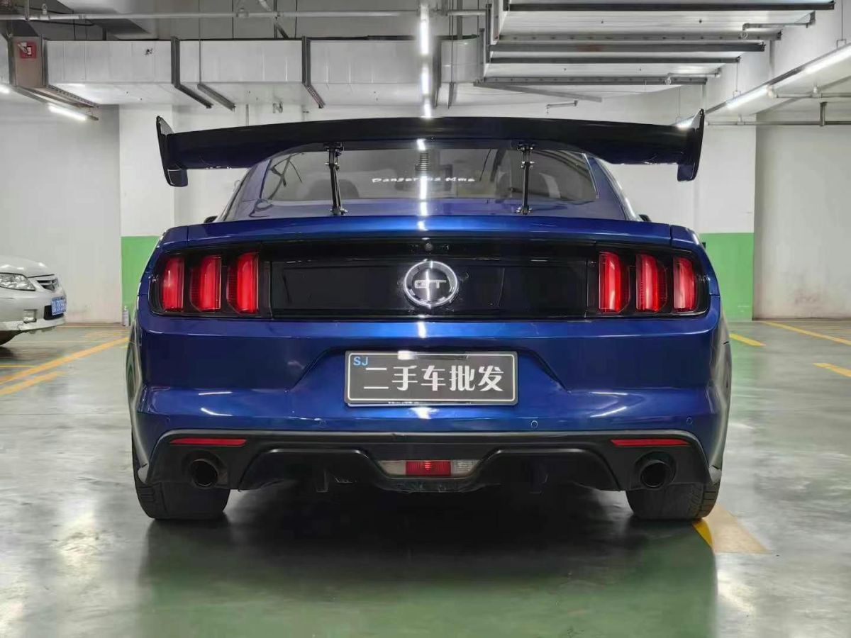 福特 新世代全順  2016款 2.4T長軸3座中頂運(yùn)輸車圖片