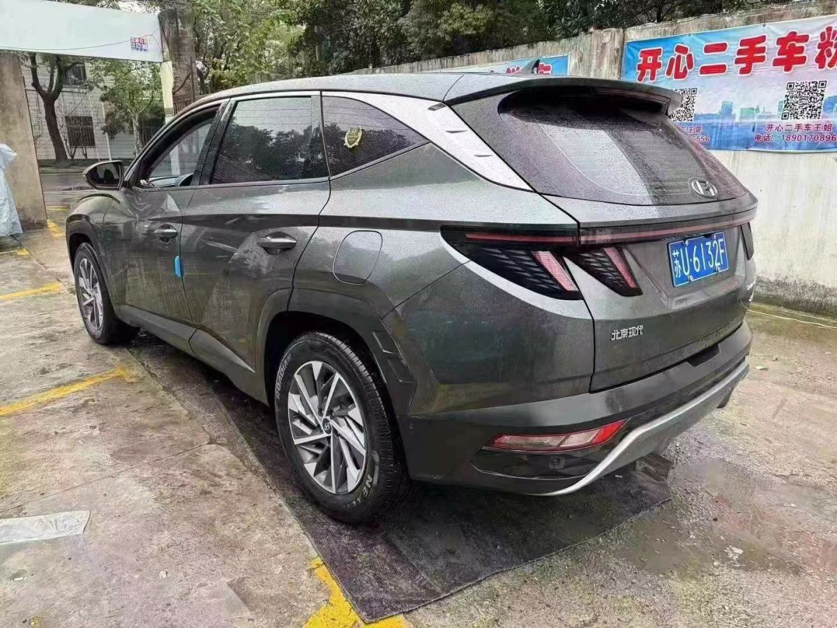 現(xiàn)代 帕里斯帝  2023款 3.5L 自動兩驅(qū)GL圖片