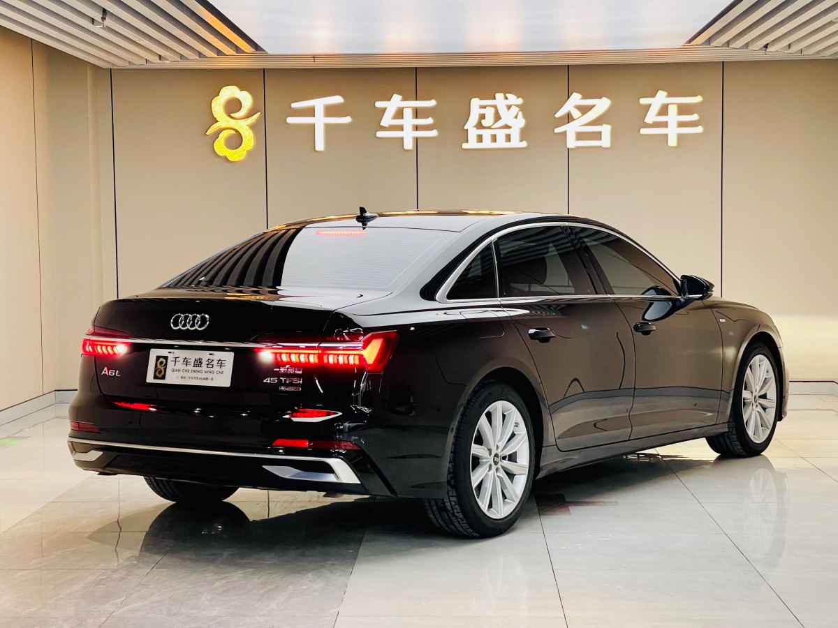 奧迪 奧迪A6L  2024款 45 TFSI 臻選動(dòng)感型圖片