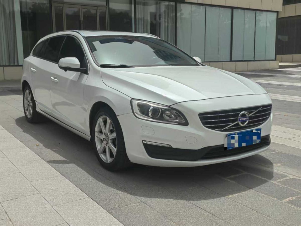 沃爾沃 V60  2017款  T4 智尚版 國VI圖片