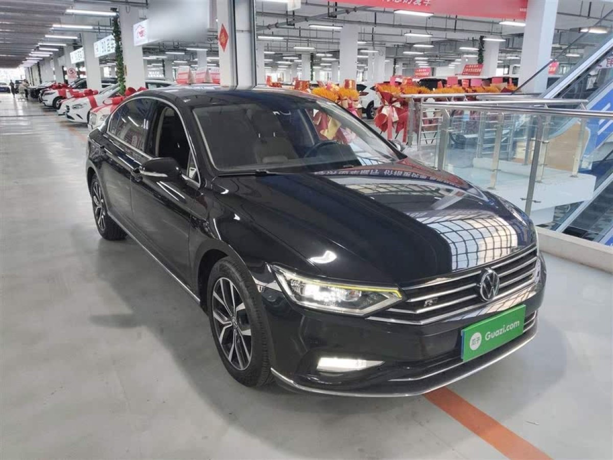 大眾 邁騰  2020款 330TSI DSG 領(lǐng)先型圖片