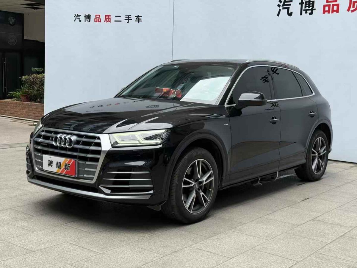 奧迪 Sport 奧迪RS Q8  2021款 RS Q8 4.0T圖片