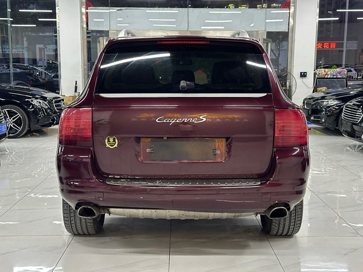 保時(shí)捷 Cayenne  2006款 Cayenne 3.2L AT圖片