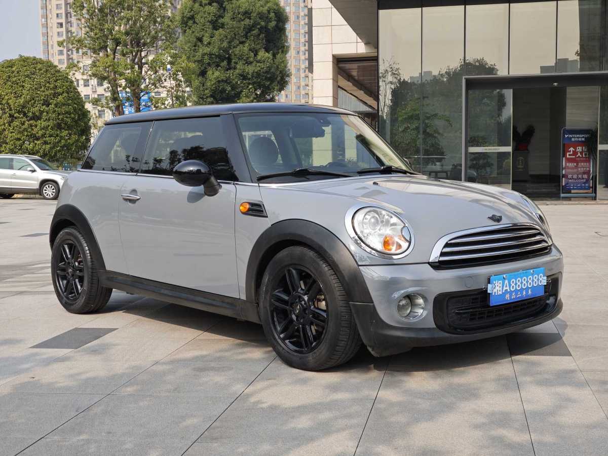 MINI COUNTRYMAN  2011款 1.6L COOPER Excitement圖片