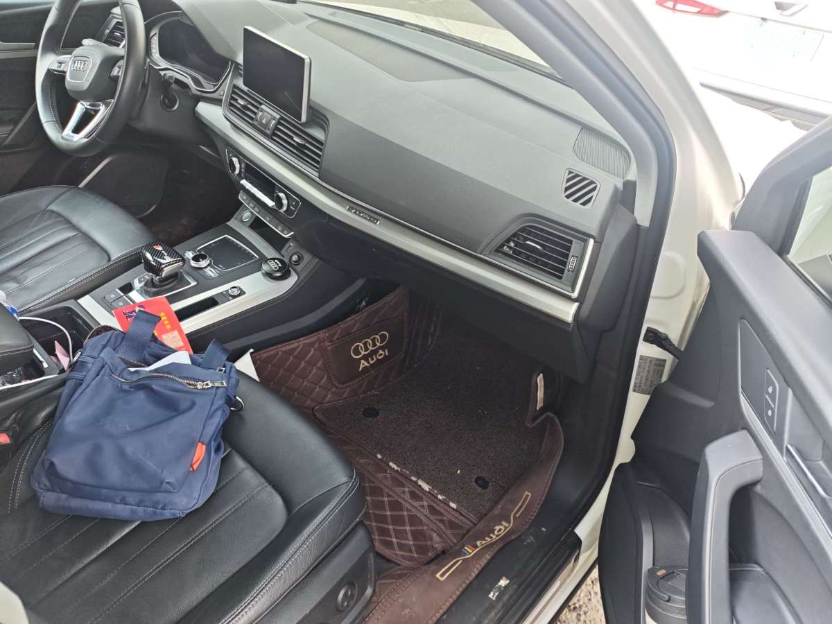 奧迪 奧迪Q5L  2020款 40 TFSI 榮享時尚型圖片