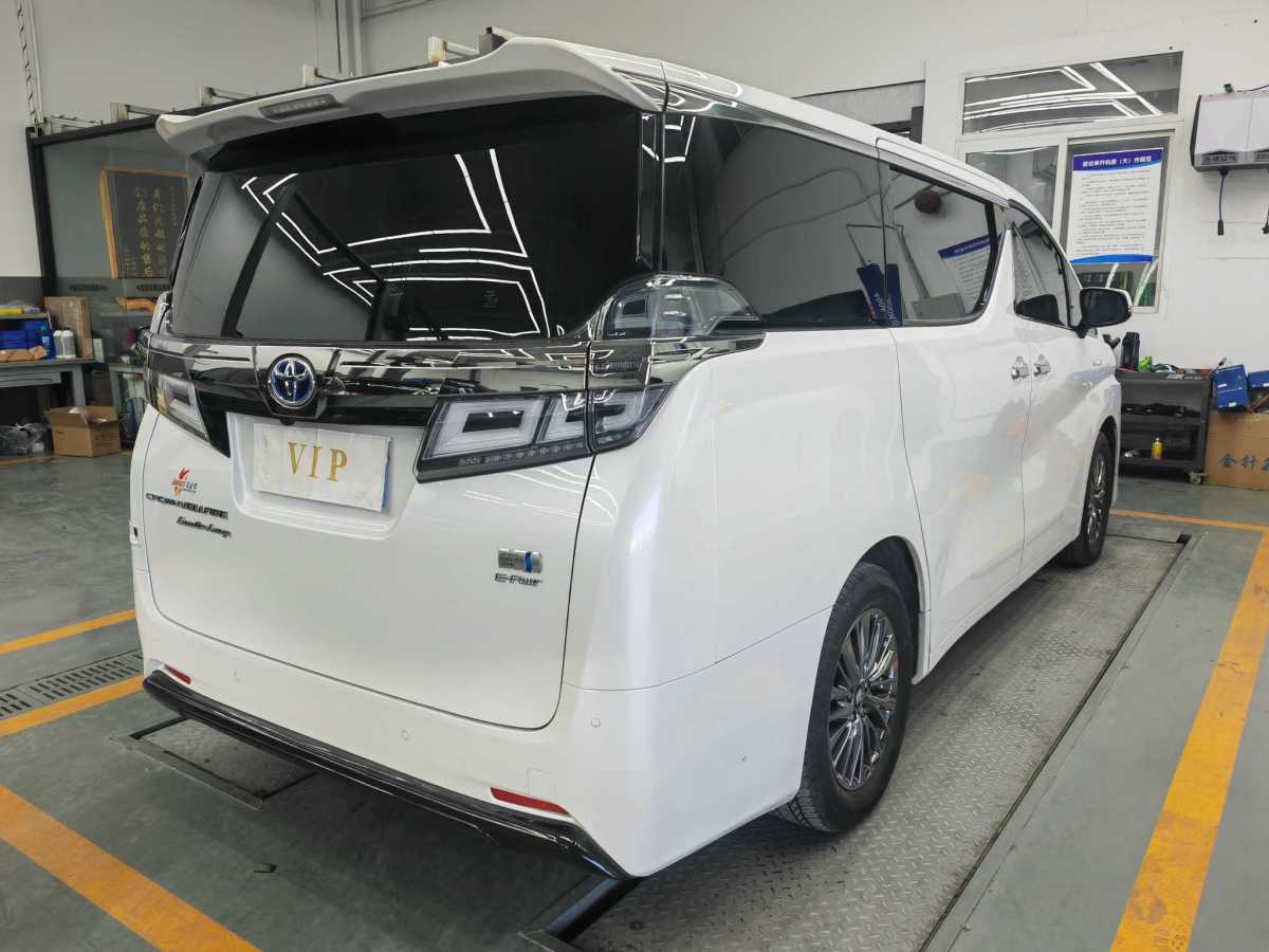 豐田 威爾法  2021款 皇冠 雙擎 2.5L HV尊貴版圖片