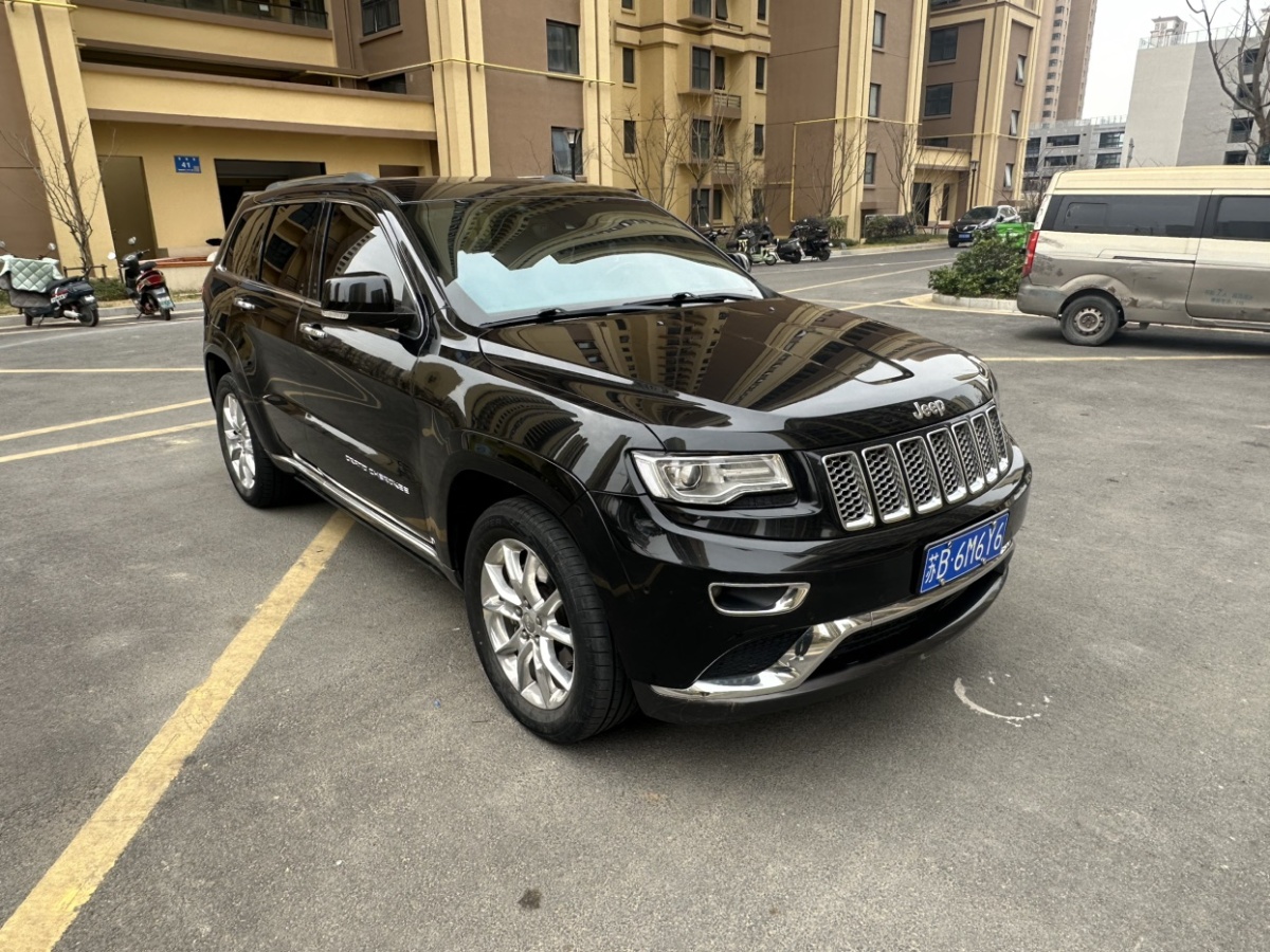 Jeep 大切諾基  2015款 3.0L 旗艦尊耀版圖片