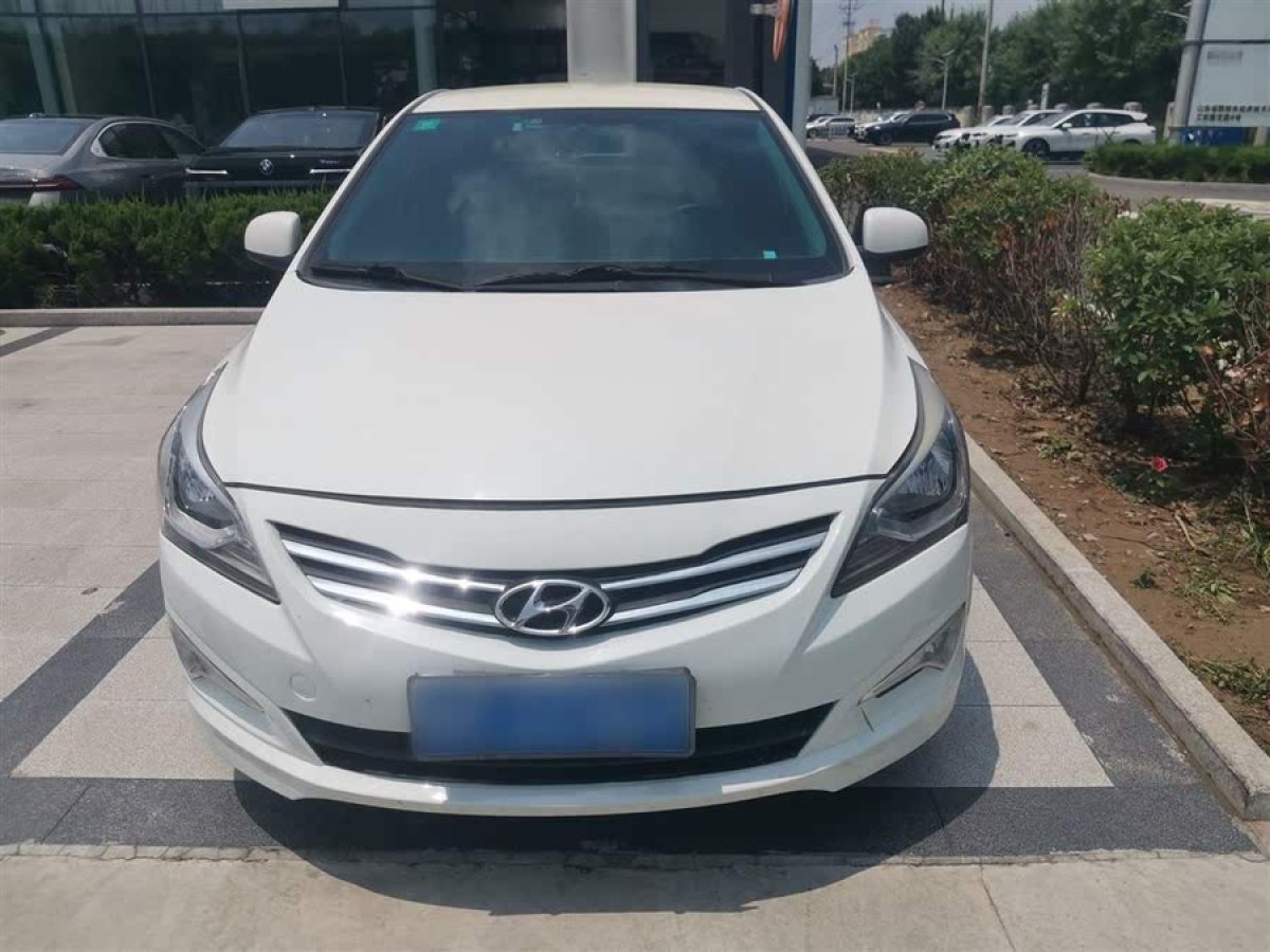 現(xiàn)代 瑞納  2014款 1.4L 手動智能型GLS圖片