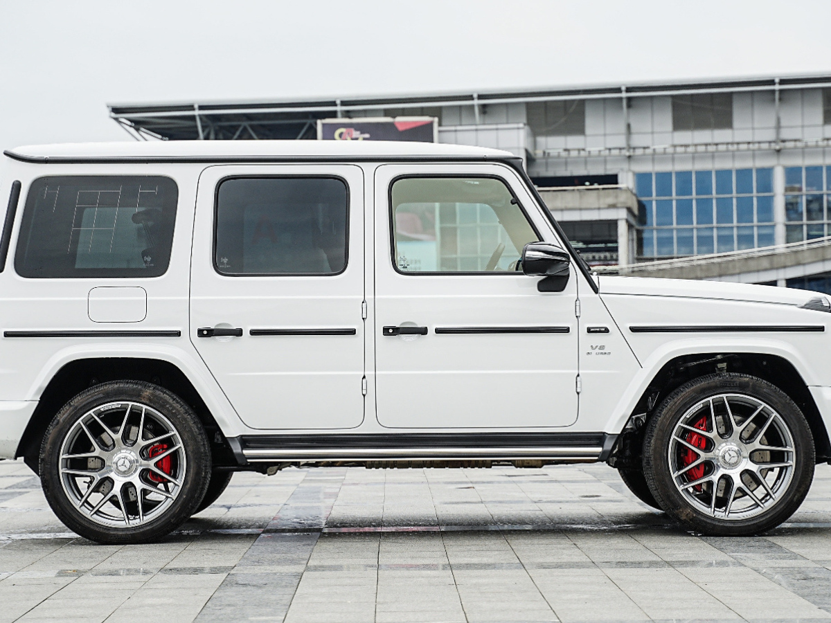 奔馳 奔馳G級AMG 奔馳G63-V8韓規(guī)頂配圖片