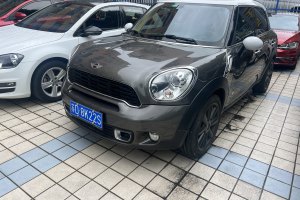 2012年8月MINI COUNTRYMAN  1.6T COOPER S ALL4