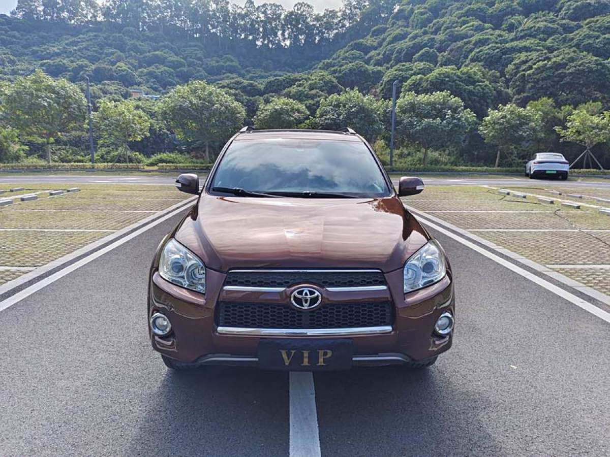 豐田 RAV4榮放  2012款 炫裝版 2.4L 自動(dòng)四驅(qū)豪華圖片