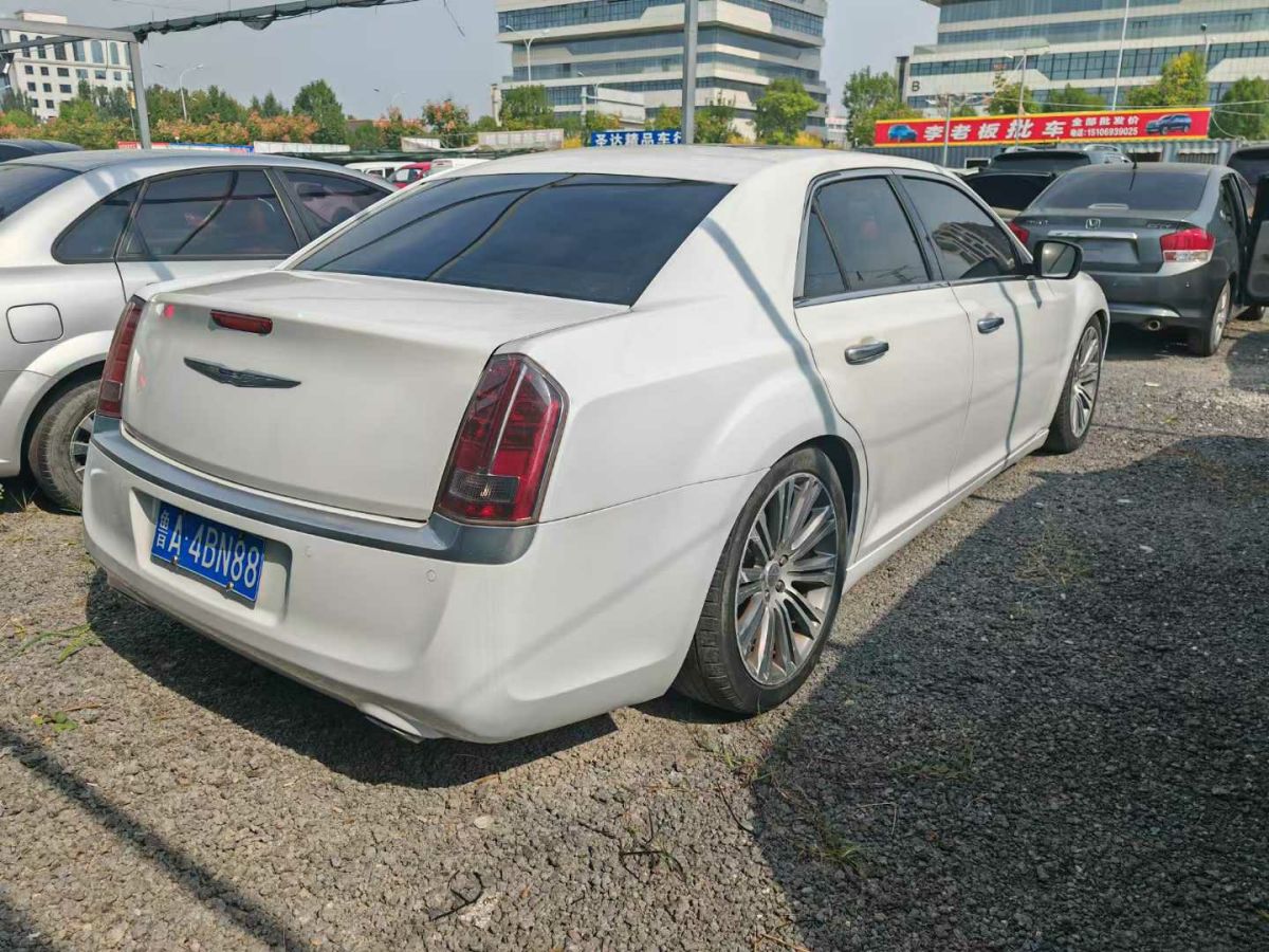 克萊斯勒 300C  2013款 3.6L 尊崇版圖片