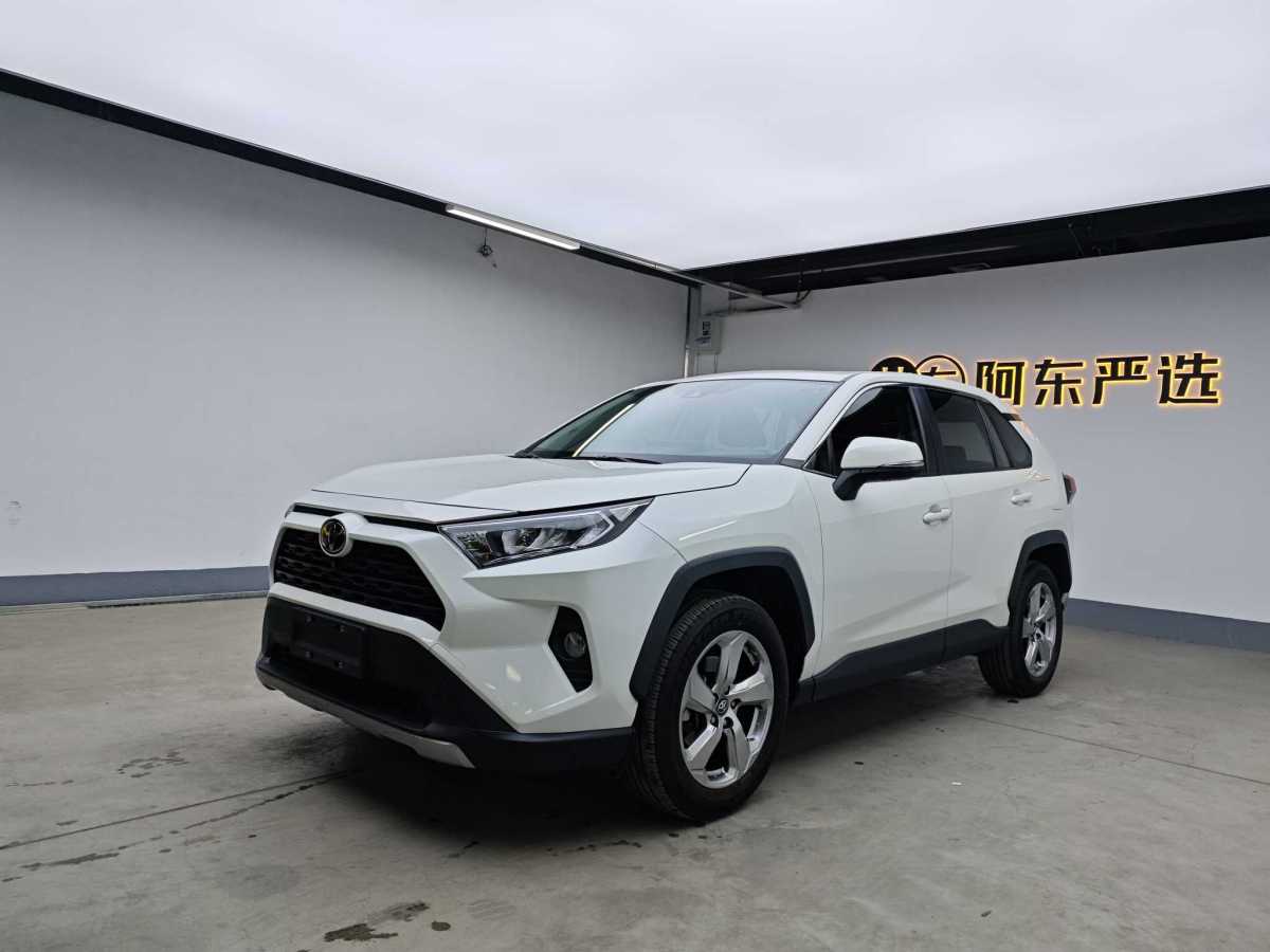 2021年3月豐田 RAV4  2018款 榮放 2.0L CVT兩驅(qū)風(fēng)尚版