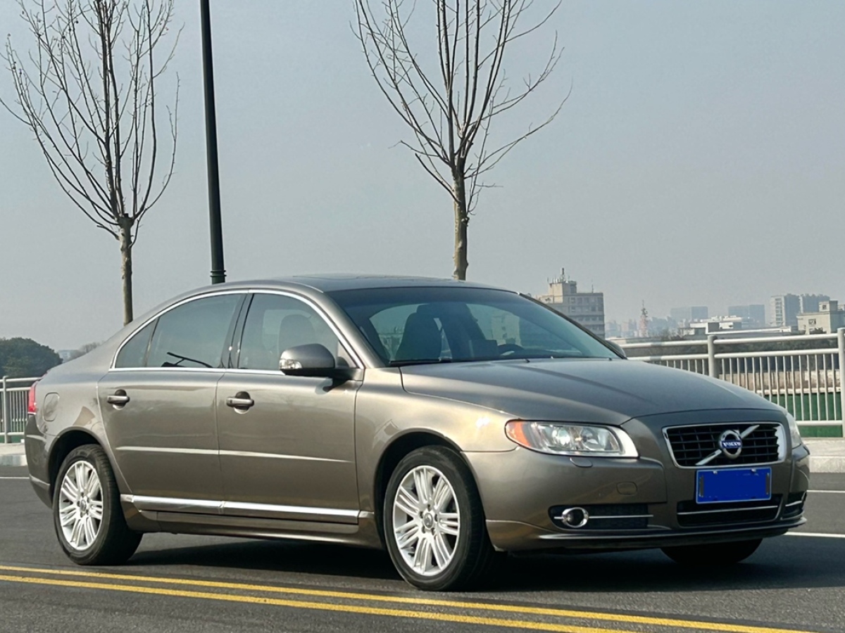 沃爾沃 S80L  2012款 3.0T T6 AWD 智雅版圖片