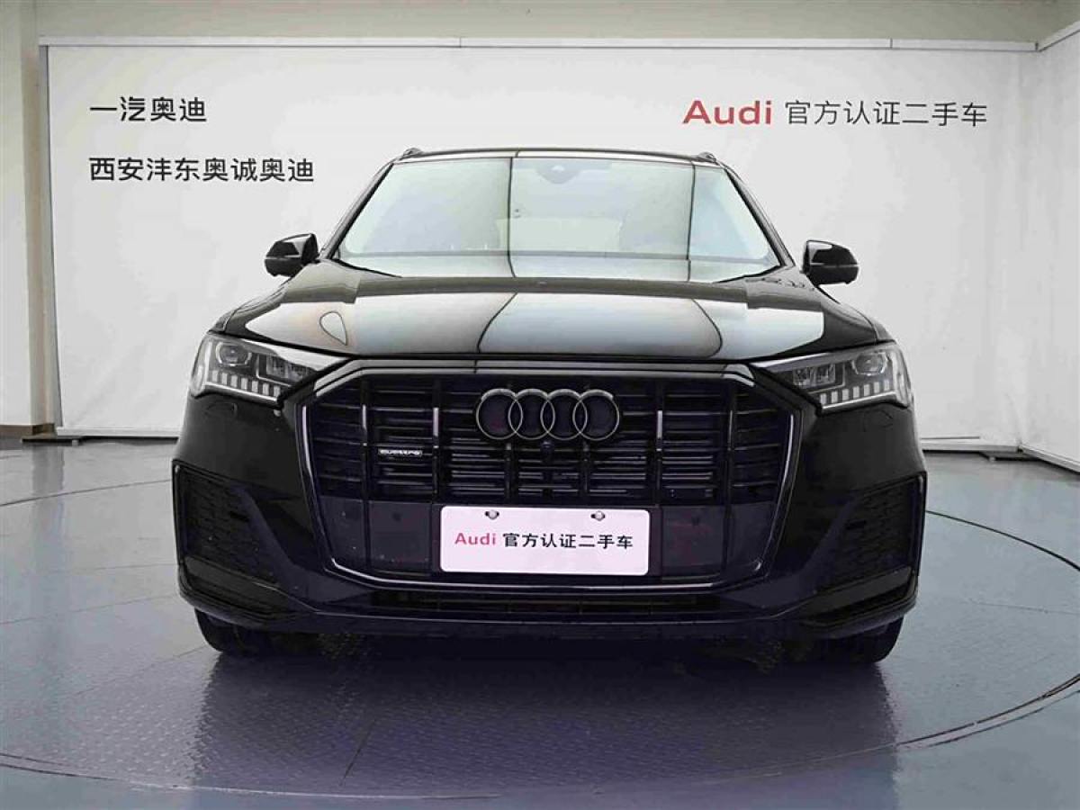 奧迪 奧迪Q7  2023款 45 TFSI quattro S line運(yùn)動(dòng)型圖片