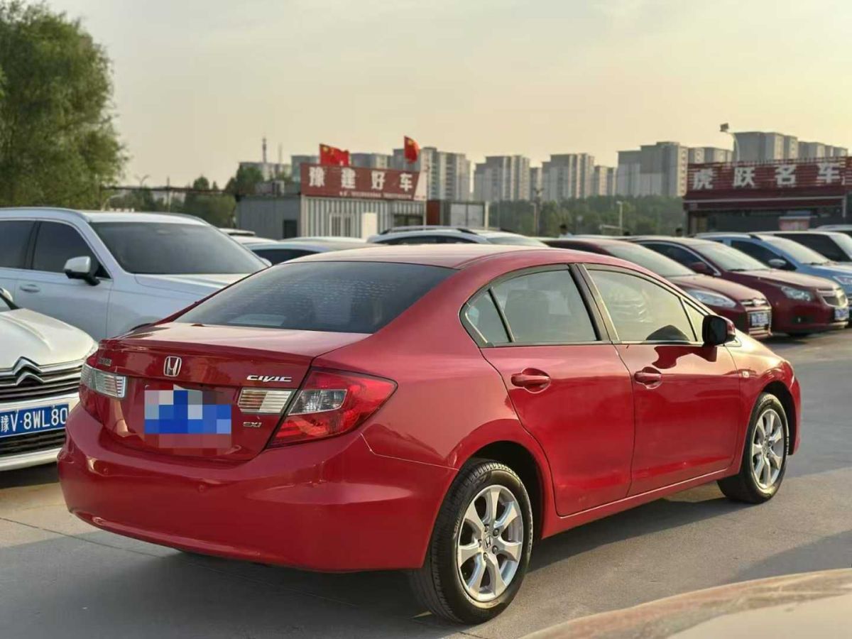 本田 思域  2012款 1.8 EXi Navi 舒適導(dǎo)航版圖片