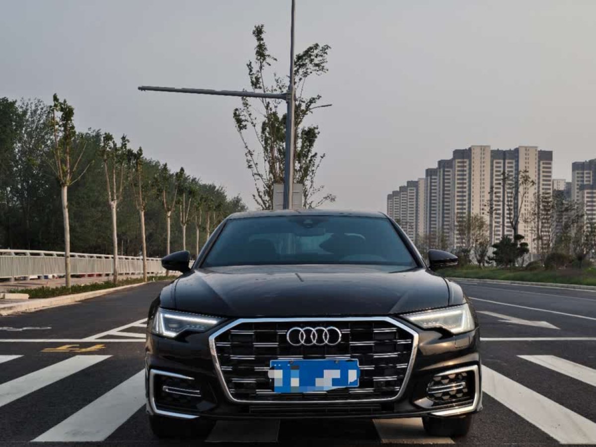 奧迪 奧迪A6L  2019款 40 TFSI 豪華動感型圖片