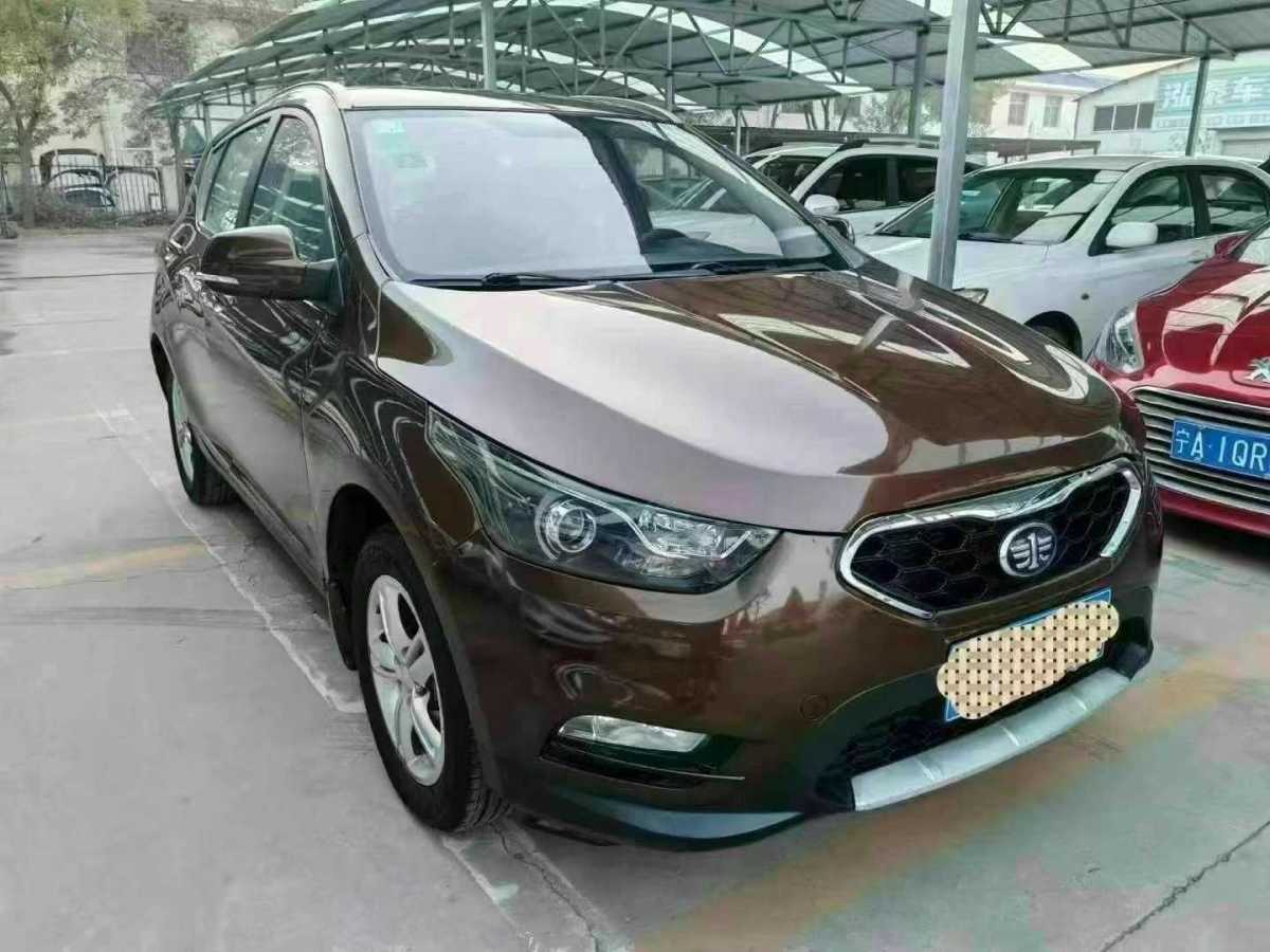 一汽 駿派  2015款 D60 1.5L 手動(dòng)技術(shù)型圖片