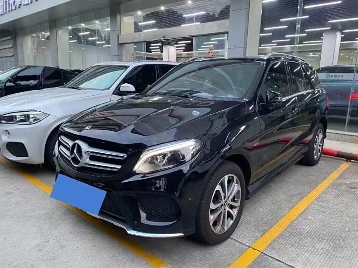 奔馳 奔馳GLE  2018款 GLE 320 4MATIC 動感型臻藏版圖片