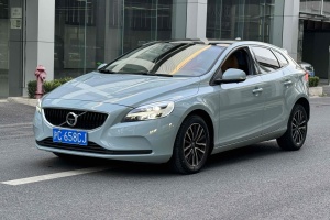 V40 沃尔沃 T3 智逸版